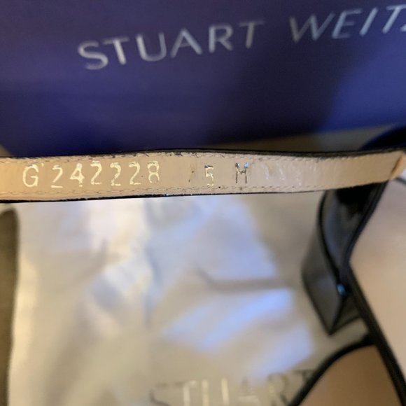 Stuart Weitzman Simple Sandals in Black - Picture 4 of 4